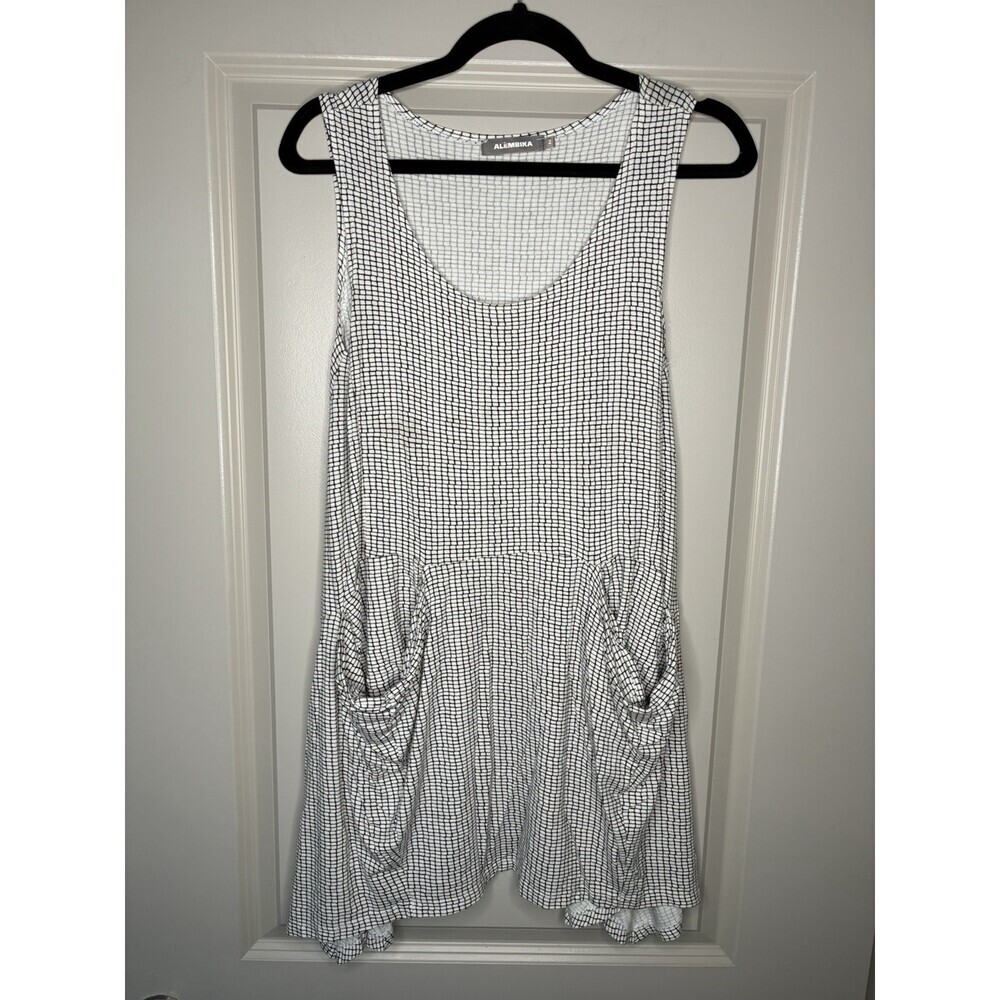 Alembika Black White Pattern Tunic w/ Front Pocket Scoop Neck Size 2 / US Medium